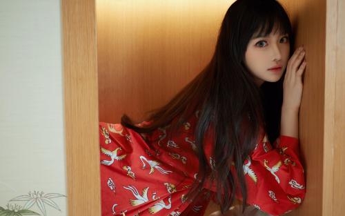 美眉 3840x2400