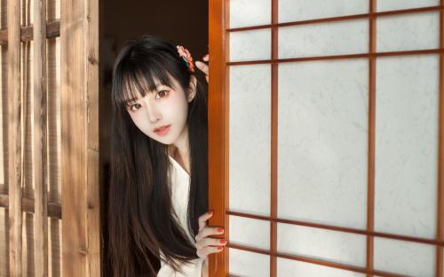 偷看我 3840x2400