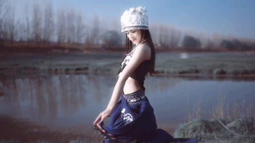 苗疆美女