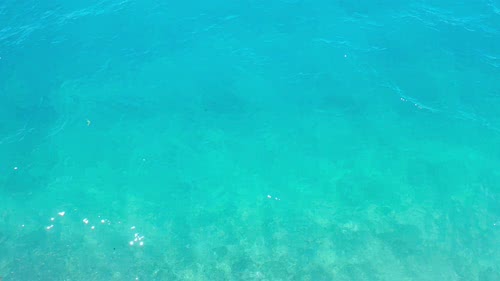 安静的湖面