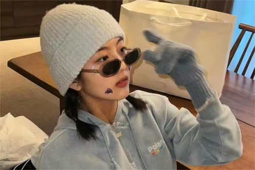 申银秀