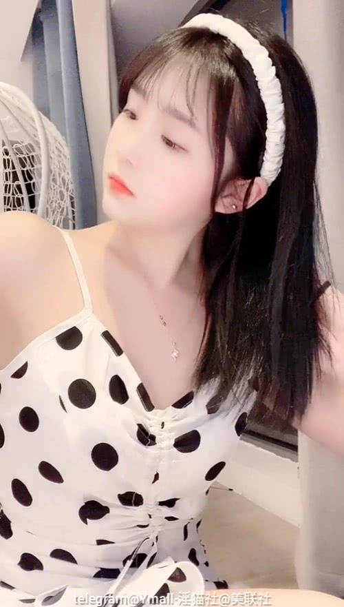 美女3